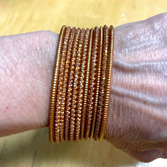 Gold Tone Bangle Set – 11 Stackable Polished & Textured  Bracelets – NWT - Picture 1 of 4